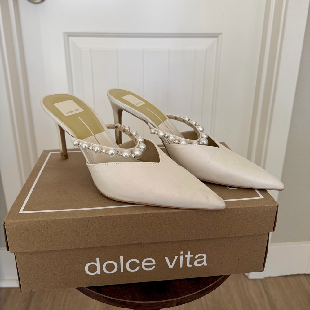 Dolce Vita Kanika Pearl Heels Vanilla Pearl